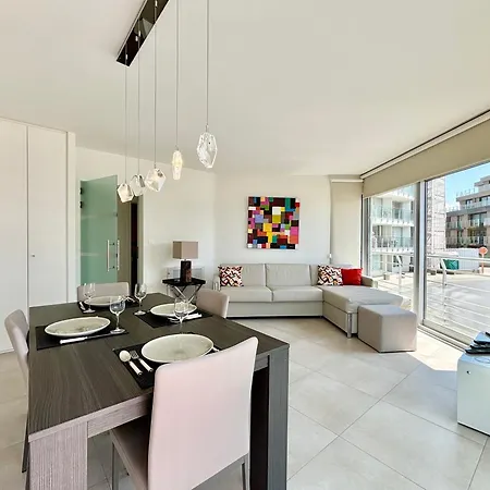 Апартаменты La Croisette 0102